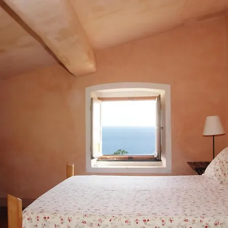 Sleeps 11 Wifi * Levanto