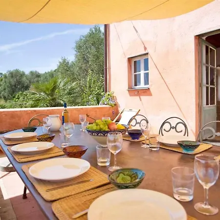 Holiday home Sleeps 11 Wifi *