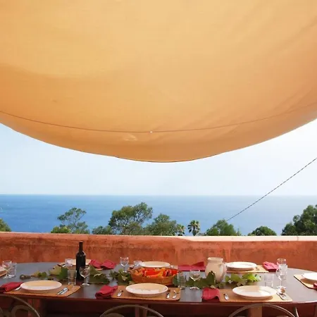 Sleeps 11 Wifi Levanto