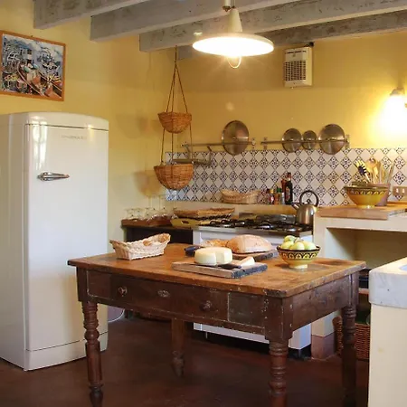 Holiday home Sleeps 11 Wifi Levanto